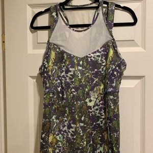 Lululemon tank size 10